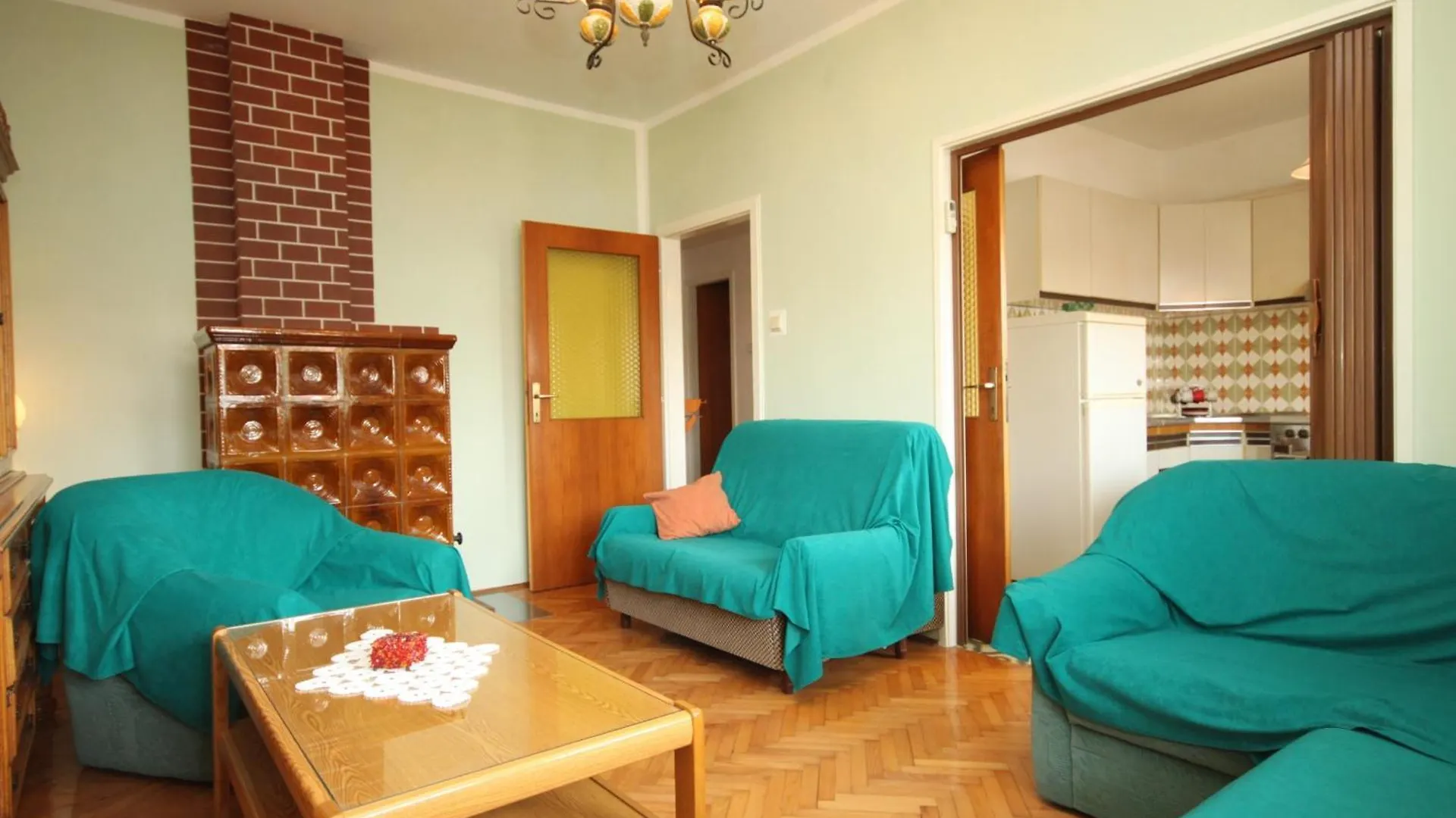 Apartments With A Parking Space Pula - 7321 Valdebek